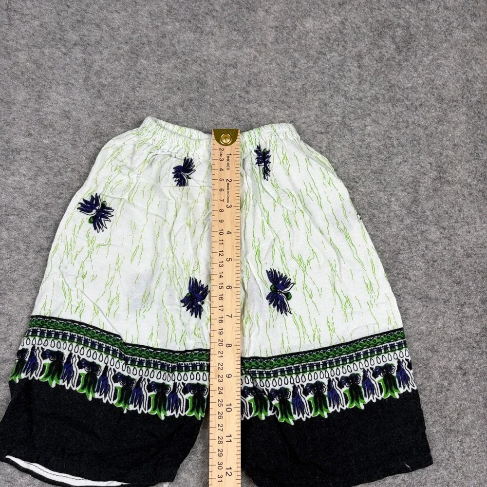 Vintage Boho Patterned Shorts Women Small‎ White Green Black Elastic Waist